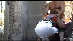 నోటితో మొడ్ఢ చీకడం